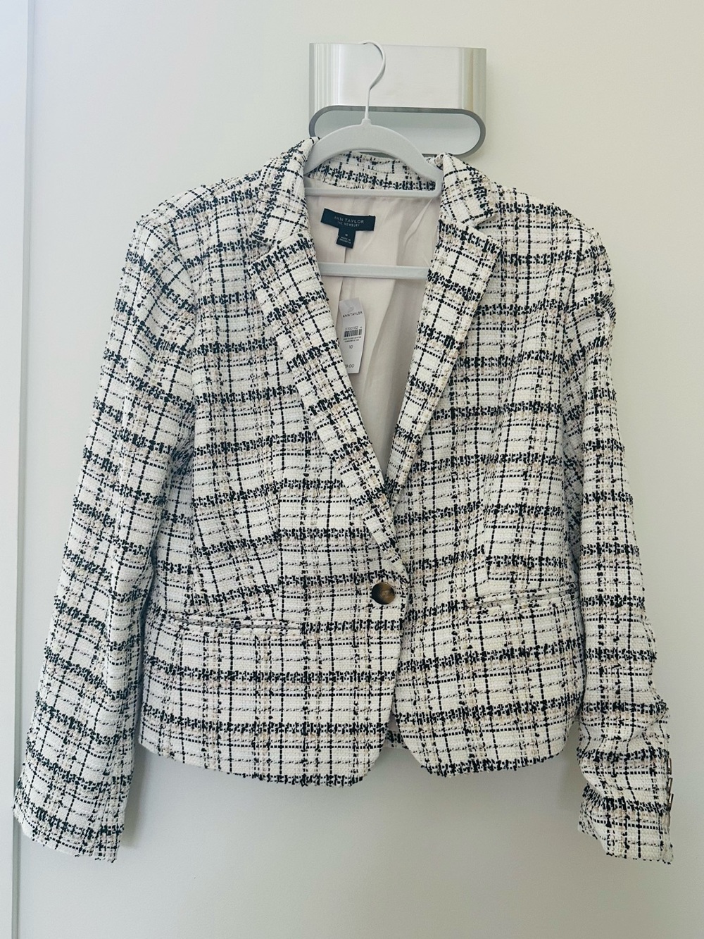 Ann Taylor White and Black Tweed Single-Button Blazer (NWT)